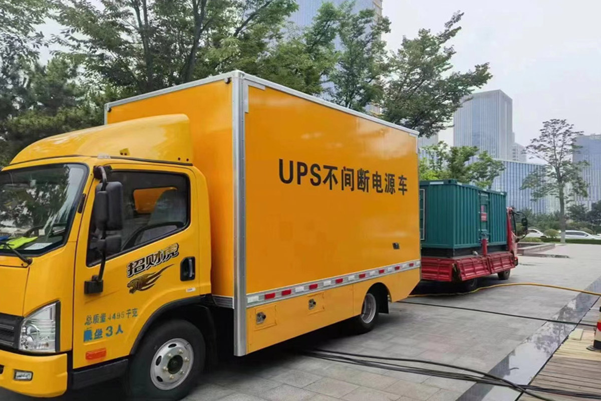 宜良发电机租赁施工现场